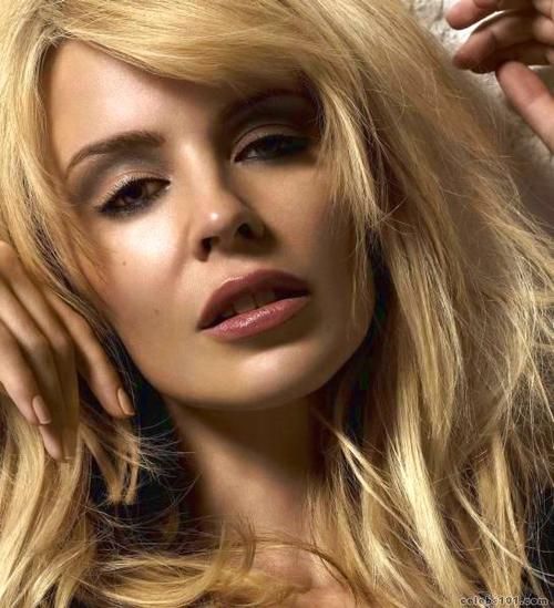 https://www.showbiz.cz/files/gallery/fa/faa5642193c2a65c29b980e45f834ccf1312495157.jpg