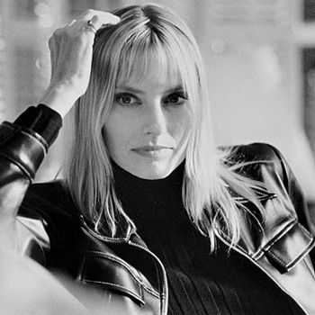 https://www.showbiz.cz/files/gallery/fc/fc7b380aa461ec61a60d6a7dd9c44d0c1312564117.jpg