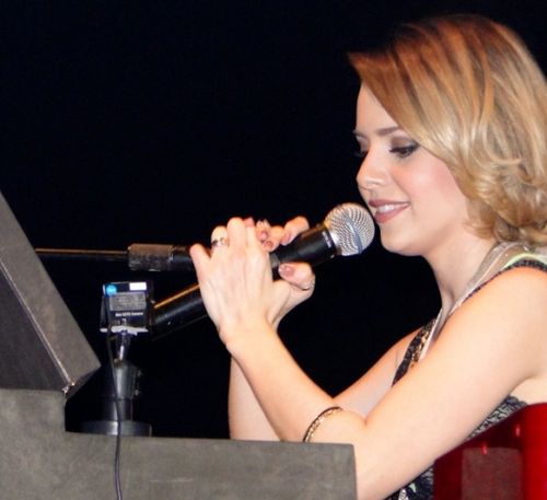 https://www.showbiz.cz/files/gallery/gg/0979020546679e9b69d44b1f185a1c5c1327422844.jpg