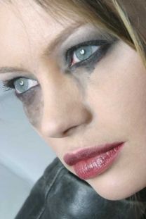 https://www.showbiz.cz/files/gallery/thumb/32/32795aaf611bfdd16275719ea61f3abd1312535029_new.jpg