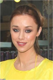 https://www.showbiz.cz/files/gallery/thumb/4c/4cf0525f42136255fd67b5fcf5de8b3f1312575275_new.jpg