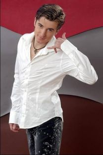 https://www.showbiz.cz/files/gallery/thumb/9d/9dcc471311ebdf7d2839e9e9453b3c0a1312544277_new.jpg