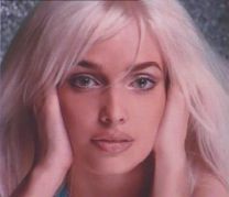 https://www.showbiz.cz/public/files/gallery/thumb/01/01489d57f856cab82d3807a2524393831312492426.jpg