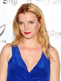 https://www.showbiz.cz/public/files/gallery/thumb/1a/1a1cb28a74caeab40df45576ac9748b3.jpg
