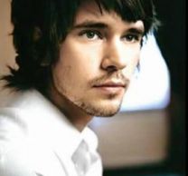 https://www.showbiz.cz/public/files/gallery/thumb/20/20d5ff6b3d7fe1f0ae09a83dc7a18cd21312492517.jpg