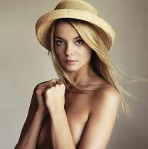 https://www.showbiz.cz/public/files/gallery/thumb/2c/2ce9f6200666dc504aaccbc02a21ffcd.jpg