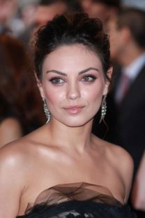 https://www.showbiz.cz/public/files/gallery/thumb/2d/2da2b790d89278fd4ef512aebe3b716d1312497885.jpg