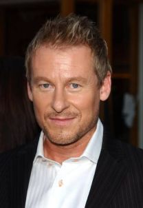 https://www.showbiz.cz/public/files/gallery/thumb/2e/2e4583ad8739bc7652f562a7defe8fa31312527271.jpg