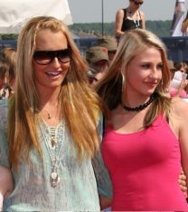 https://www.showbiz.cz/public/files/gallery/thumb/3a/3a25185c6e36e26db5caf3347996a53c1312583494.jpg