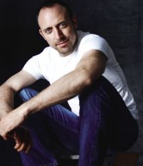 https://www.showbiz.cz/public/files/gallery/thumb/45/458100c8d6152cf31dd96690a44385481312476449.jpg