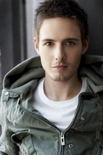 https://www.showbiz.cz/public/files/gallery/thumb/48/484cd7c3bb3679879b8e4d402d4df8ae1312535737.jpg