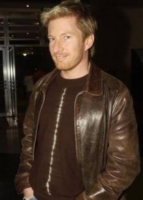https://www.showbiz.cz/public/files/gallery/thumb/6b/6be55b275c2ffb6d99a4bf7f0a1af5761312580731.jpg