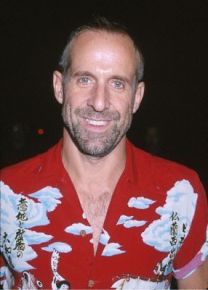 https://www.showbiz.cz/public/files/gallery/thumb/70/70f15d121d168bf896ce0590f9e7e4661312477197.jpg