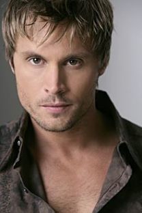 https://www.showbiz.cz/public/files/gallery/thumb/74/747b462d2f8849c77d9bcf4b9195ecbf1312491714.jpg