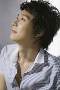 https://www.showbiz.cz/public/files/gallery/thumb/81/81a81ae33d30a78b60a4eda5cdcb1d041312547896.jpg