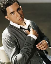 https://www.showbiz.cz/public/files/gallery/thumb/8a/8a5149b9bb1ada66237e408ce83f3b081312584216.jpg