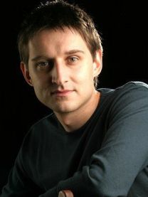 https://www.showbiz.cz/public/files/gallery/thumb/94/945f5e2d6b5aa5b3a9da53eb5e89ea8f1312576626.jpg