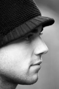 https://www.showbiz.cz/public/files/gallery/thumb/a1/a18737339270377c6eed1ea6f468bc141312493724.jpg