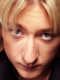 https://www.showbiz.cz/public/files/gallery/thumb/ac/ac788f3b899dd94bacf4ec0bb4e8a61f1312527370.jpg
