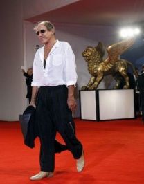 https://www.showbiz.cz/public/files/gallery/thumb/b2/b2f4b1948d70f5e9621ac811ca49fe9d1312581717.jpg