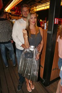 https://www.showbiz.cz/public/files/gallery/thumb/bb/bb1d896743b2b18d06460f77e13055fc.jpg
