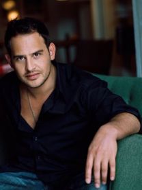https://www.showbiz.cz/public/files/gallery/thumb/bf/bf059290510671911a9420b2ded263cc1312499280.jpg