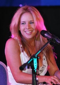 https://www.showbiz.cz/public/files/gallery/thumb/bf/bfc5ffabe2cb5f4355880148db1e66da1312616616.jpg