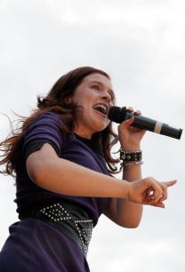 https://www.showbiz.cz/public/files/gallery/thumb/c0/c04b953d308028fdd9d5726e5fe925b01312553665.jpg