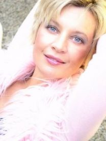 https://www.showbiz.cz/public/files/gallery/thumb/c2/c22b0aff4dd54b37f05322432a1ce7f3.jpg