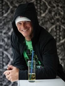 https://www.showbiz.cz/public/files/gallery/thumb/c9/c9bbee047deb2e956f4d349a11b315981312490151.jpg