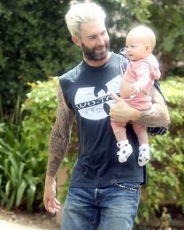 https://www.showbiz.cz/public/files/gallery/thumb/d4/d480fe2a271ac77cb63cf24624710c4e.jpg