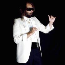 https://www.showbiz.cz/public/files/gallery/thumb/dd/ddbc9c307ce6ee6da065b48f84443f3f1312574144.jpg