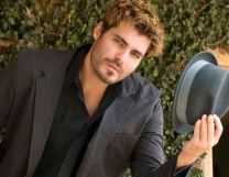 https://www.showbiz.cz/public/files/gallery/thumb/e4/e46ebd15c359a53518e5c313b8de16a11312573139.jpg