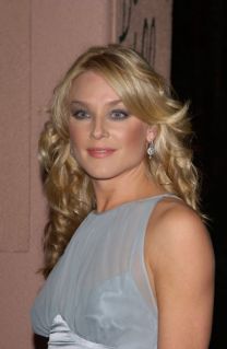 https://www.showbiz.cz/public/files/gallery/thumb/f9/f94bd44bd6d2387012ceb7eebbf0a2ff1312474459.jpg