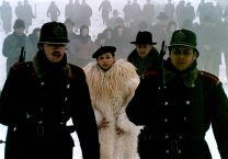 https://www.showbiz.cz/public/files/gallery/thumb/film/0/f805035d73ca9ecd04dca2e438a3e37a.jpg
